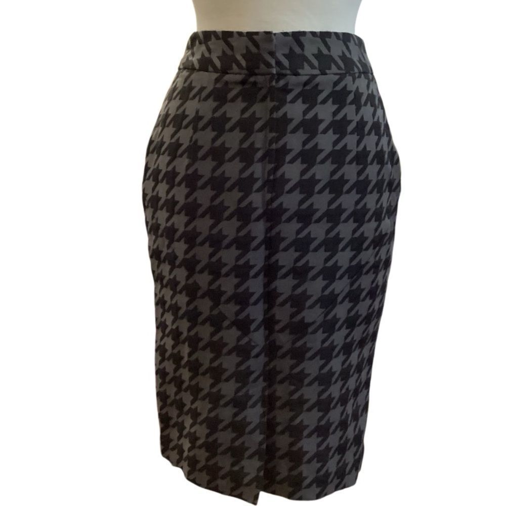 Worthington Houndstooth Pencil Skirt Size 4 - Picture 3 of 12